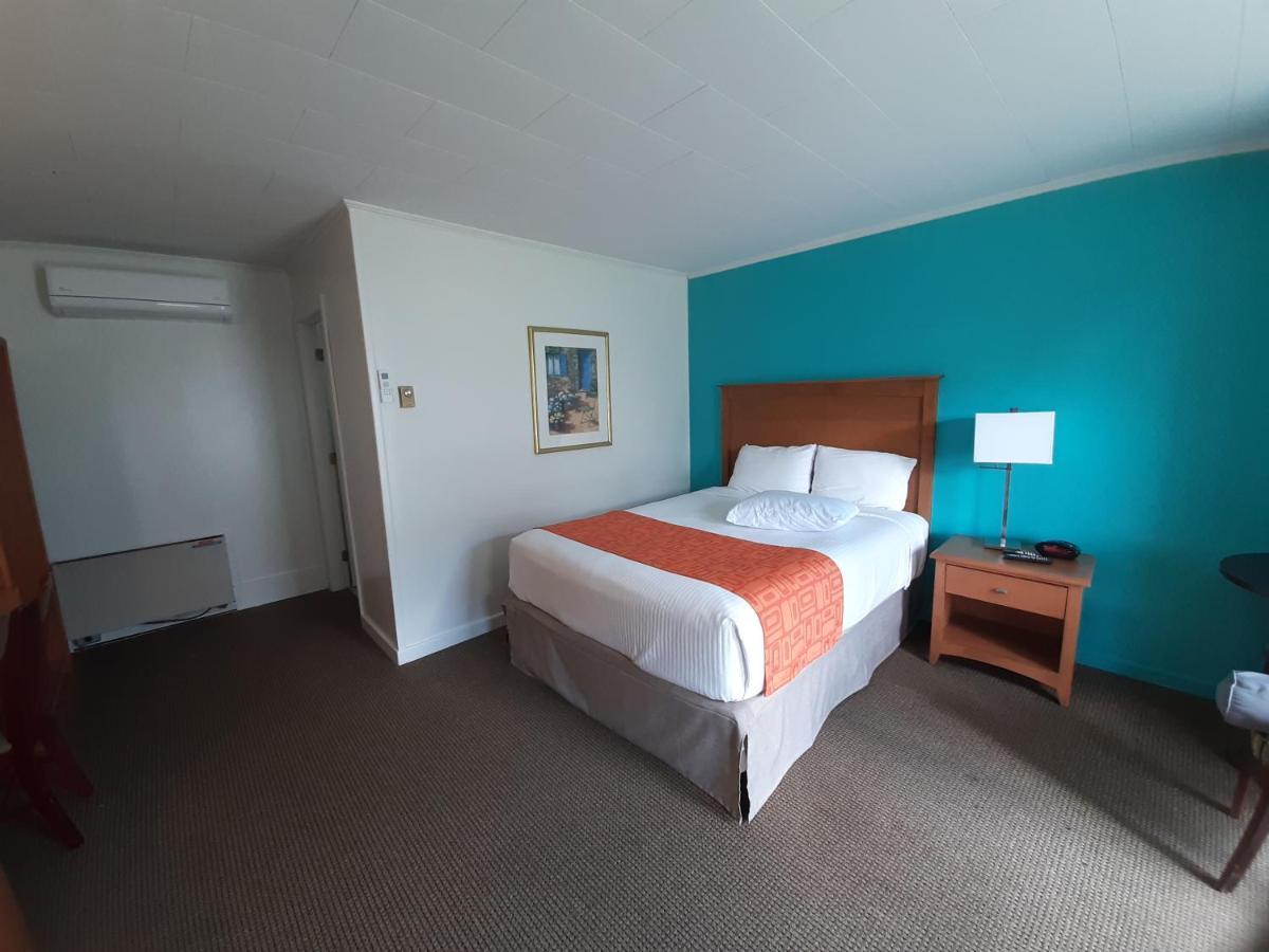 Howard Johnson By Wyndham Woodstock Nb מראה חיצוני תמונה