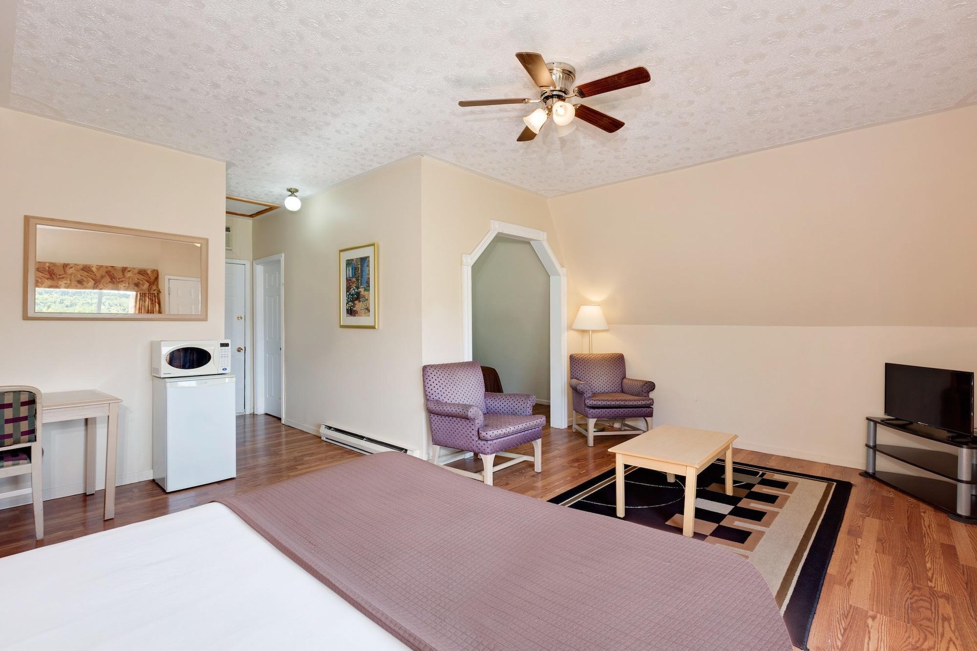 Howard Johnson By Wyndham Woodstock Nb מראה חיצוני תמונה