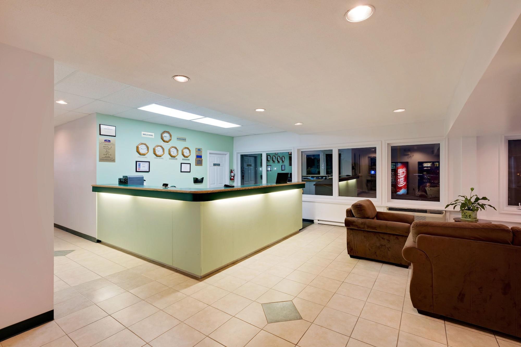 Howard Johnson By Wyndham Woodstock Nb מראה חיצוני תמונה